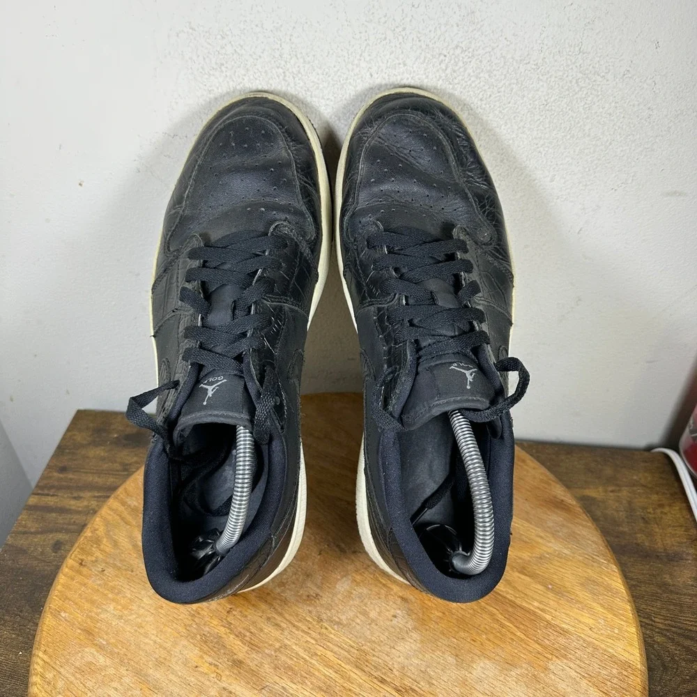 Jordan 1 Low Golf Triple Black Croc Leather Sneakers DD9315-003 Mens 11